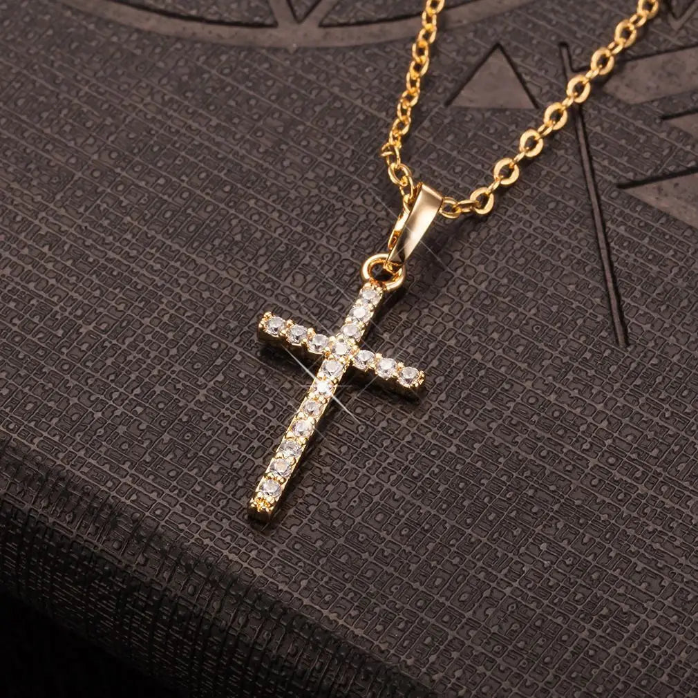 Fashion Trend Unique Design Elegant Delicate Light Luxury Zircon Butterfly Necklace For Women Jewelry Wedding Party Premium Gift