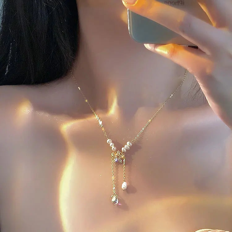 Fashion Trend Unique Design Elegant Delicate Light Luxury Zircon Butterfly Necklace For Women Jewelry Wedding Party Premium Gift