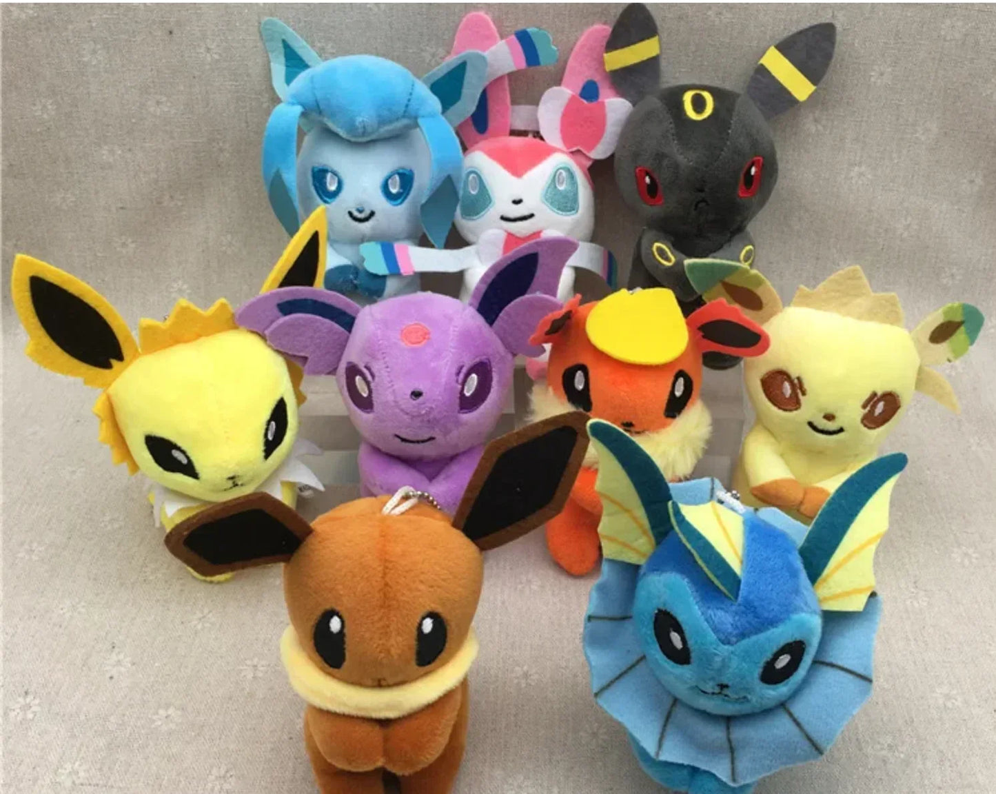 21PCs/set Pokemon Snorlaxs Charmanders Eevees Plush Doll Pendant Stuffed BulbasaurSquirtle Pendant Plush Keychain