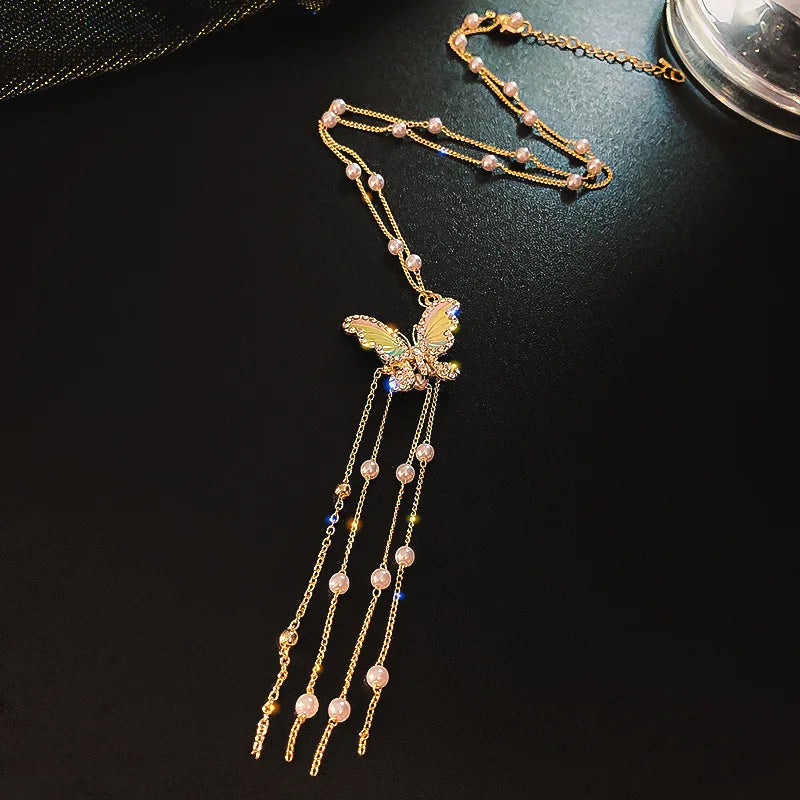 Fashion Trend Unique Design Elegant Delicate Light Luxury Zircon Butterfly Necklace For Women Jewelry Wedding Party Premium Gift