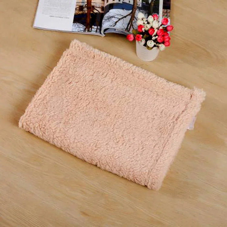 Soft Fluffy High Quality Pet Blanket Dog Blanket Pet Mat Warm Comfortable Blanket for Cat Dogs Blanket All-Season Couch Sofa