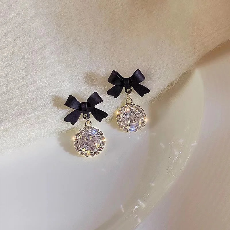 New Fashion Trend Unique Design Elegant Delicate Butterfly Zircon Earrings Women High Jewelery Wedding Party Gifts