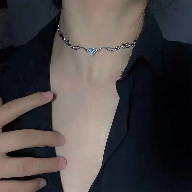 Fashion Trend Unique Design Elegant Delicate Light Luxury Zircon Butterfly Necklace For Women Jewelry Wedding Party Premium Gift