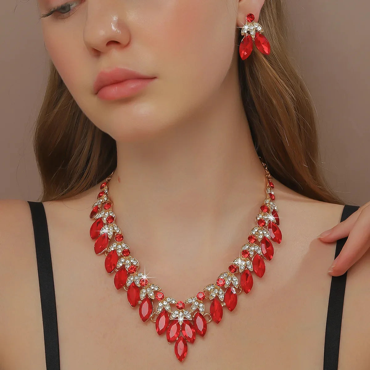 Rhinestone Choker Necklaces Earrings Set Crystal Necklaces Fashion Gold Color for Women Bridal Weddings Jewelry Party