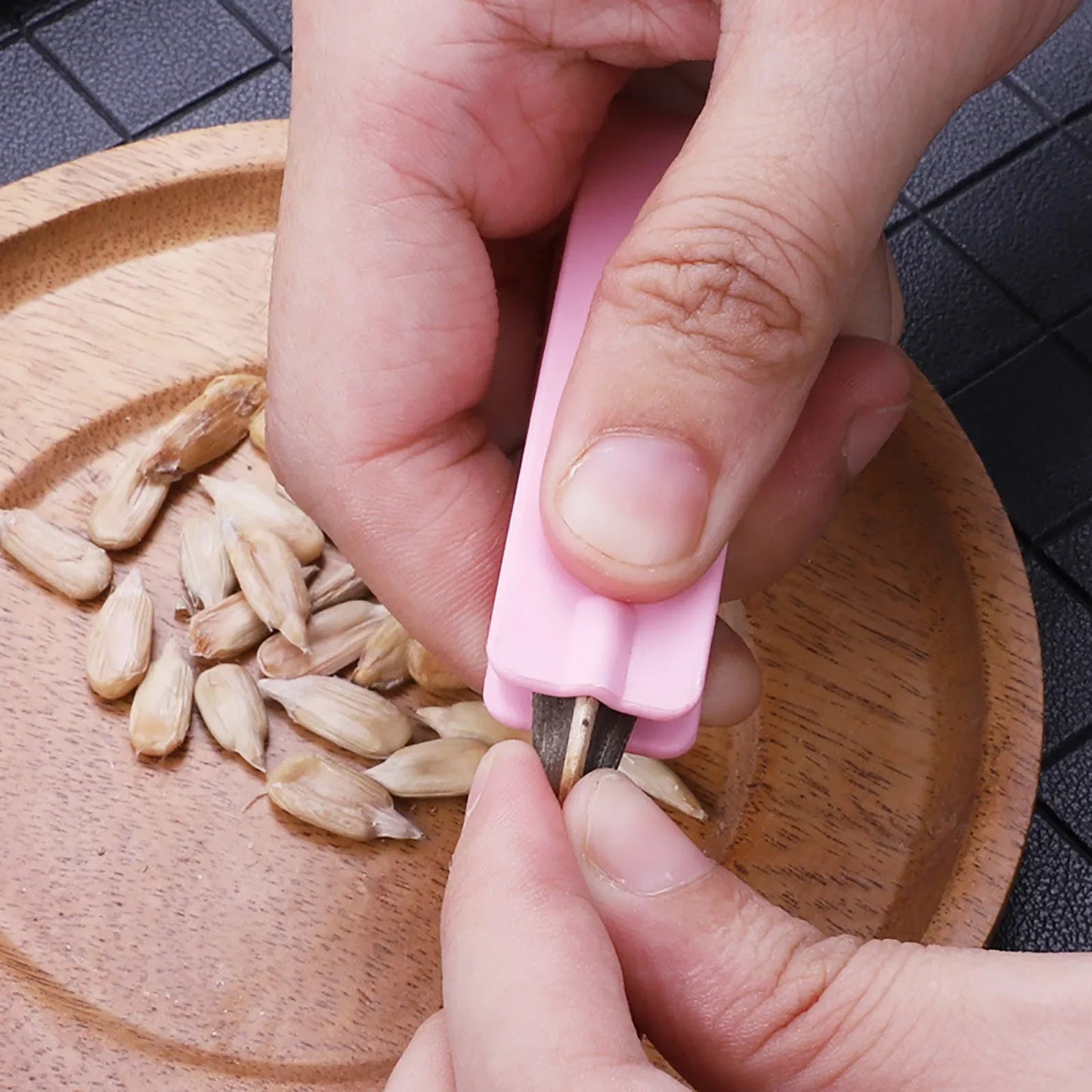 Sunflower Seed Peeler Machine Kids Melon Seeds Cleaner Children Peeling Artifact Opener Kitchen Household Gadgets Accessories