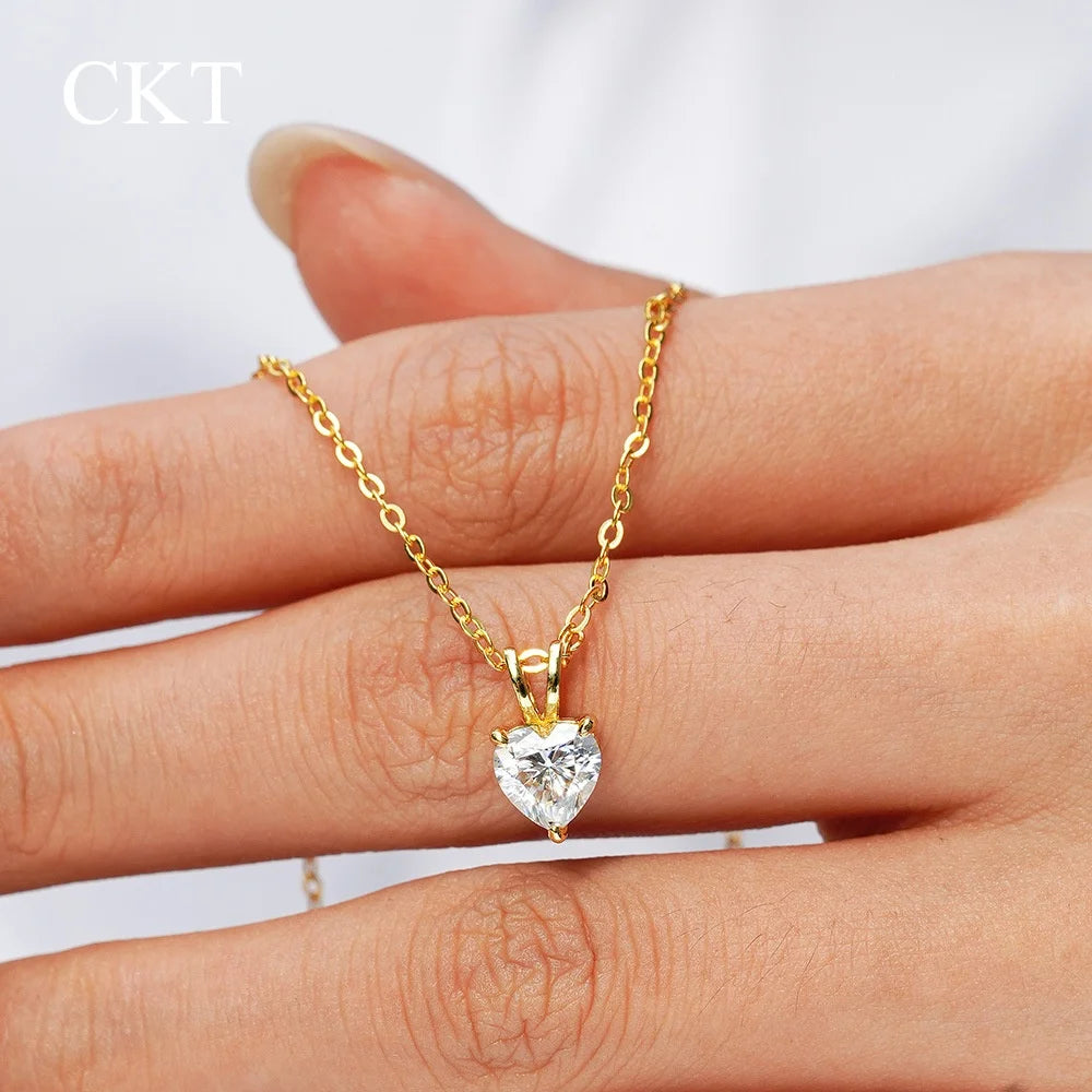 CKT Heart-shaped Love Pendant for Women 14K Gold 0.5ct/1ct Diamond Moissanite Necklace Wedding Fine Jewelry
