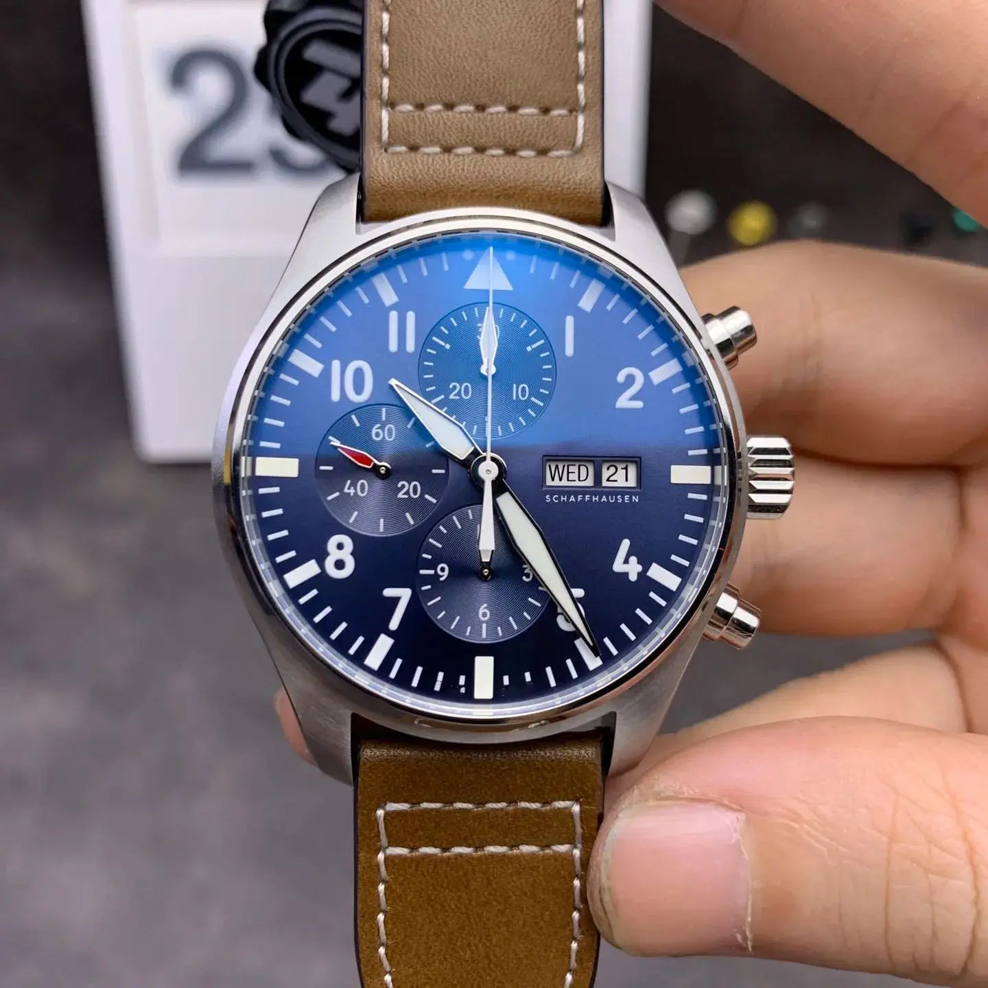 ZF presents OEMG-IW3777 Pilot Luminous and Chronograph with synchronized 7750 movements man's watches
