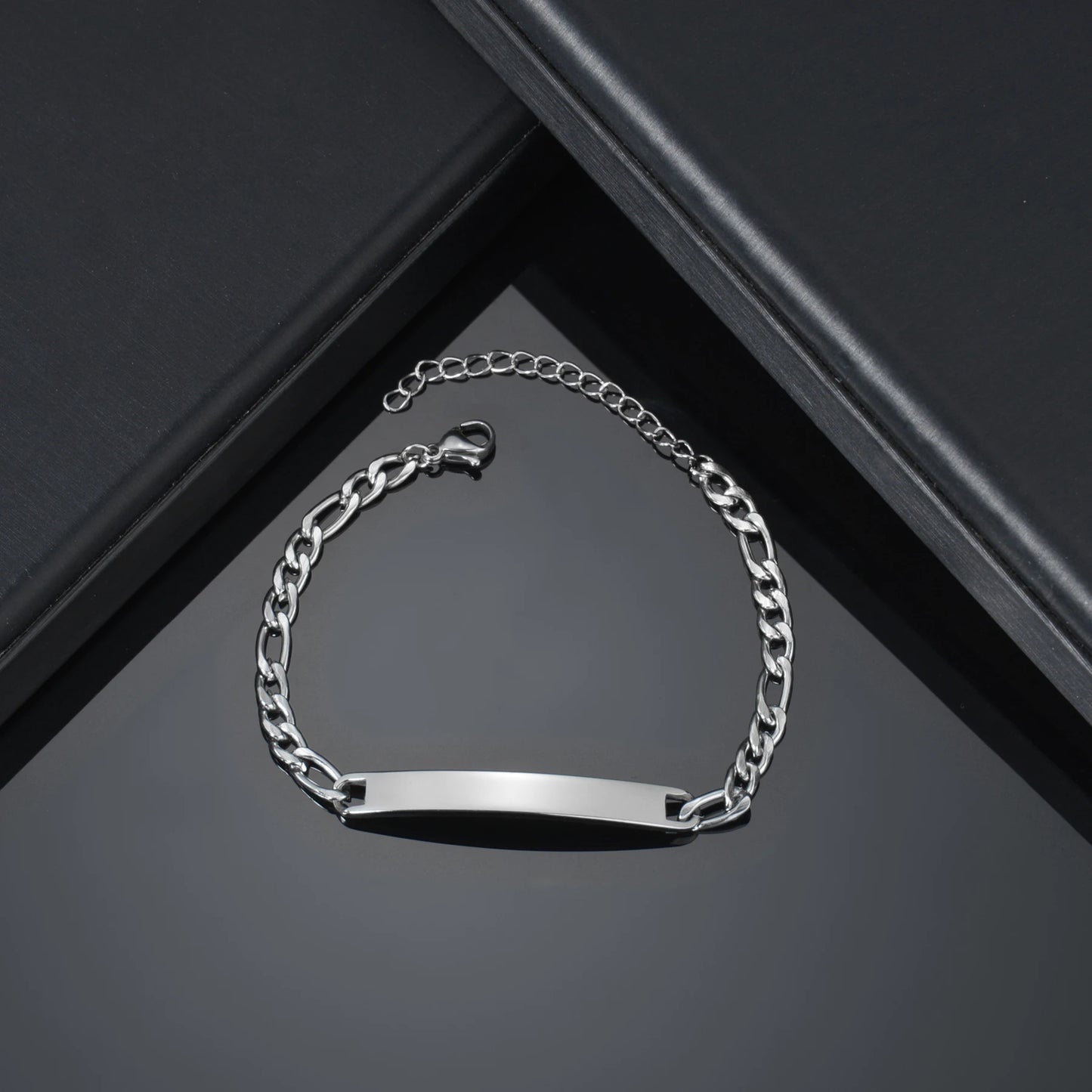 Stainless Steel Engrave Name Bracelet For Men Personalized Nameplate Date DIY Bracelets For Male Boy Jewelry Birthday Gift