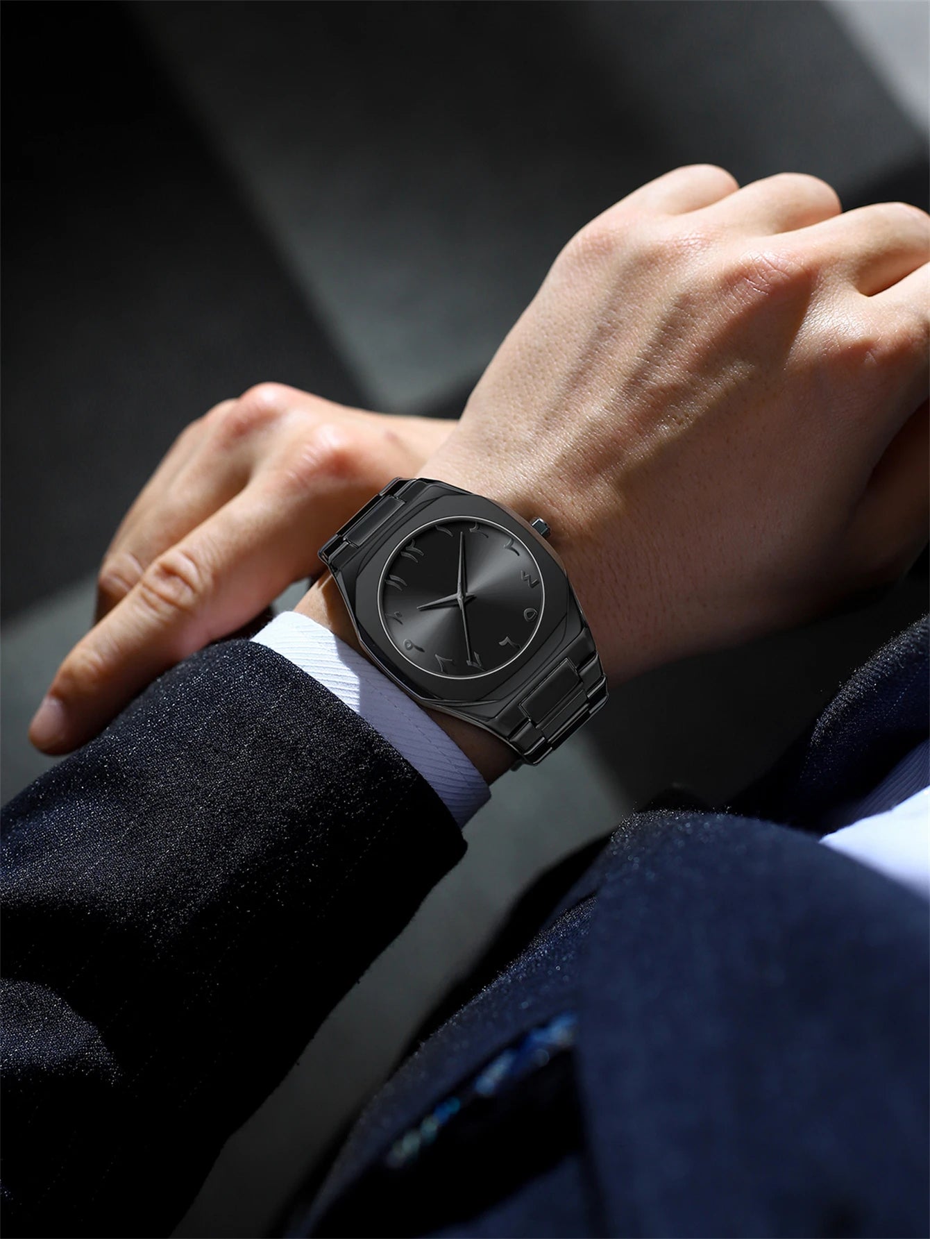 Modern minimalist personality creative all-black men's watch Arabic digital sports leisure alloy men's watch unique design watch