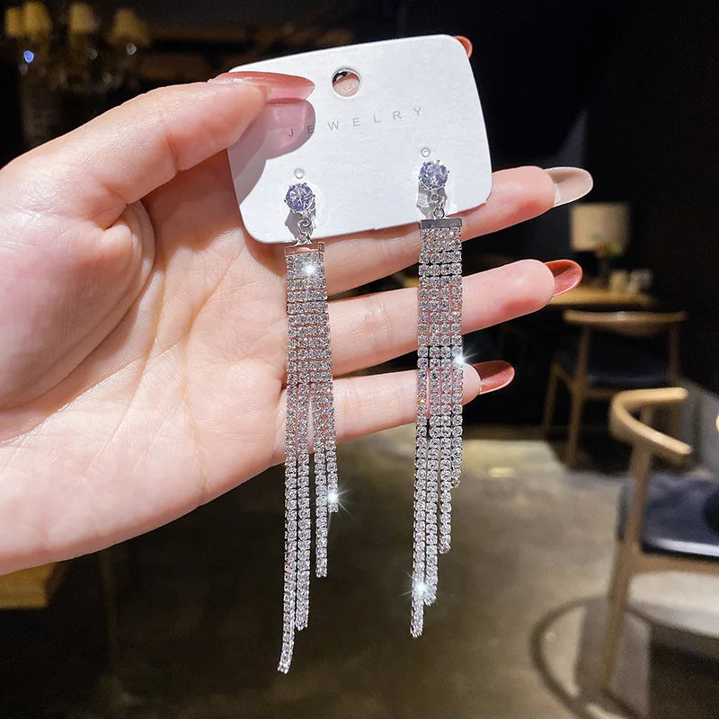 New Fashion Trend Unique Design Elegant Delicate Butterfly Zircon Earrings Women High Jewelery Wedding Party Gifts