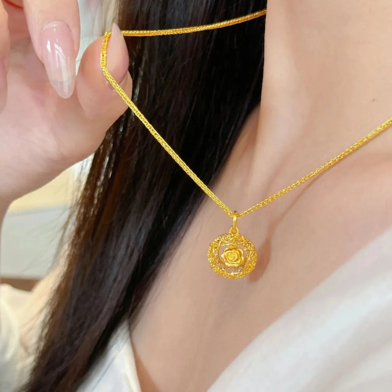 9999 24K real gold crushed ice rose garden dream weaving net pendant necklace light luxury hollow collarbone chain women