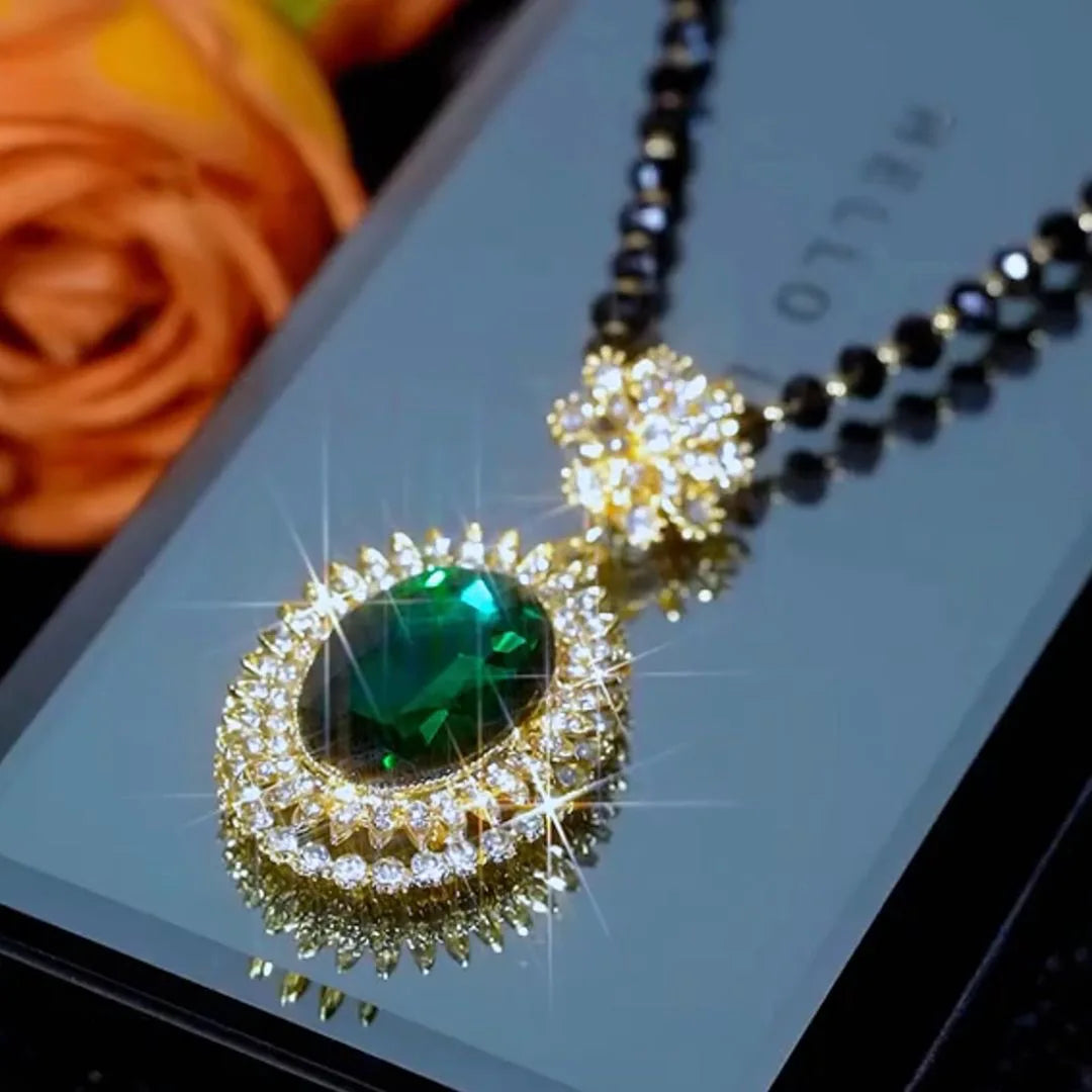Vintage Emerald Round Oval Sweater Chain Black Beads Long Chain Necklace Women's All-match Clothes Pendant Accessories