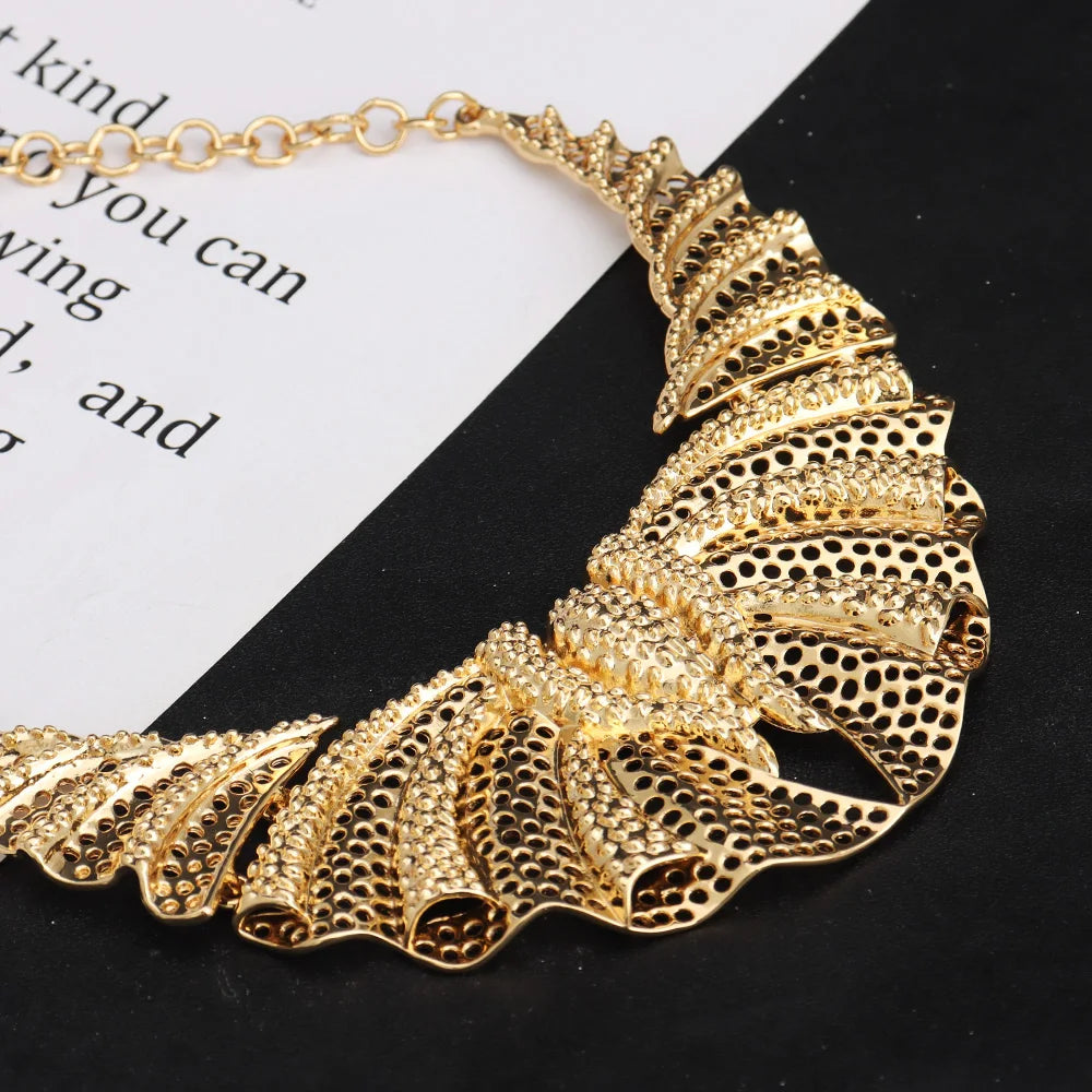 France Luxury Gold Color Jewelry Set For Women Dubai Bridal 4PCS Set Party Gifts Wedding Party Gifts