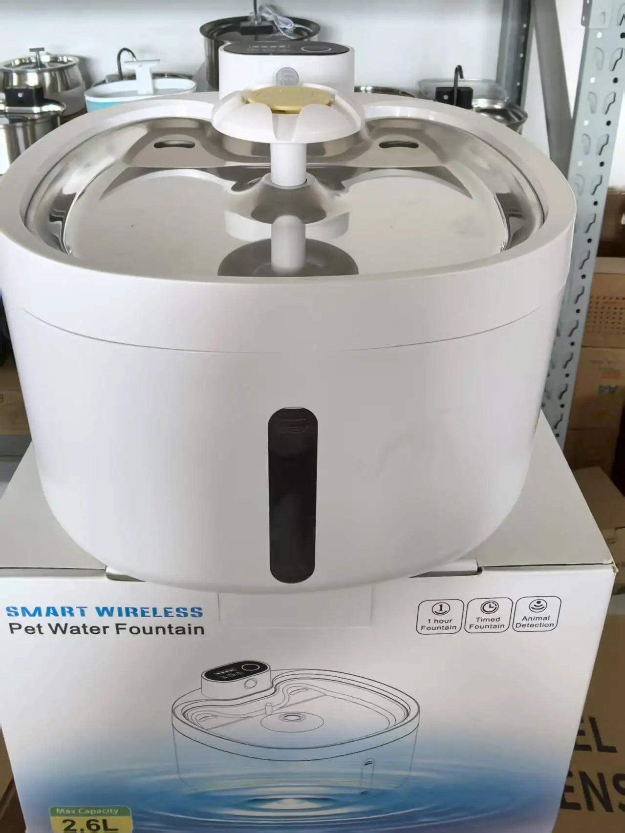 Wireless Charging Automatic Water Fountain 2.6L Intelligent Pet Water Dispenser With Filter Drinking Fountain For Cats Dogs