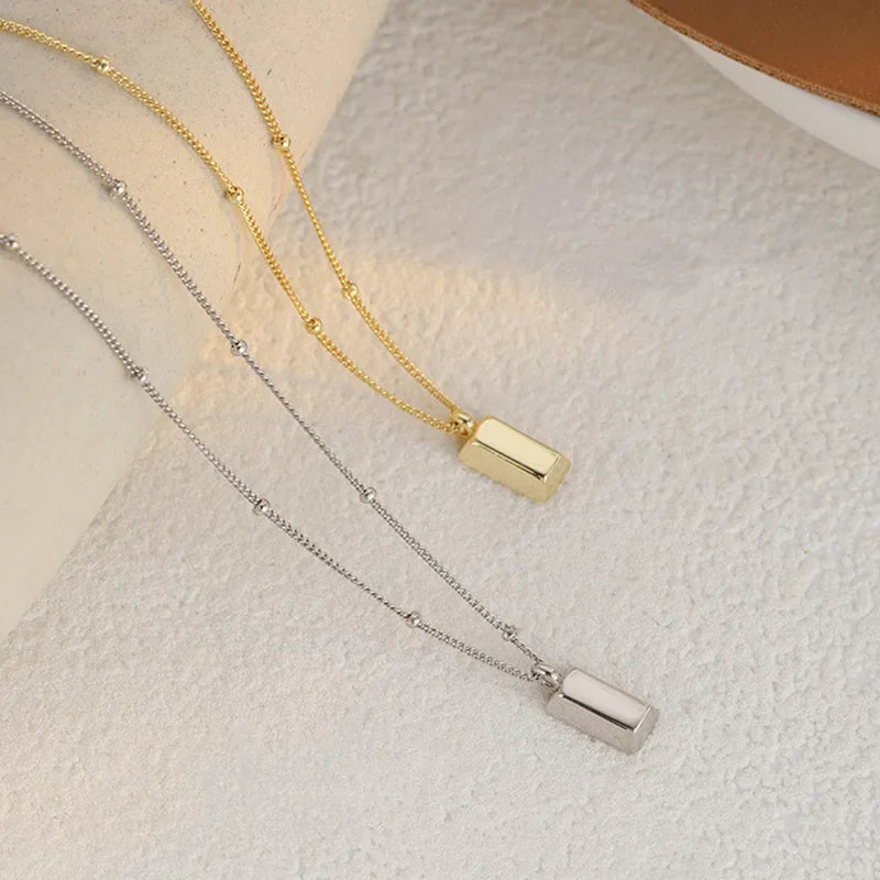 New Simple Small Golden Nugget Metal Texture Pendant Necklace for Women Fashionable Daily Accessory Party Jewelry Birthday Gifts