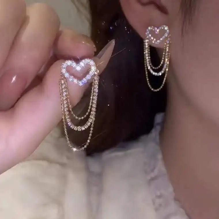 New Fashion Trend Unique Design Elegant Delicate Butterfly Zircon Earrings Women High Jewelery Wedding Party Gifts