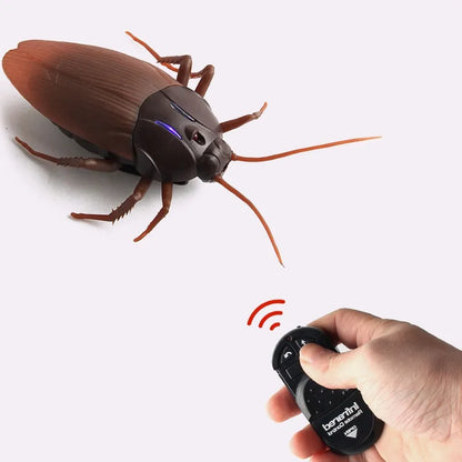 Trick Electric Cockroach Pet: RC Simulation Spider, Robotic Remote Ant Toy, Halloween Xmas Mini Gift, Adult Prank Insect