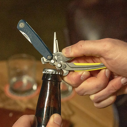 SOG 5 In 1 Mini Compact Multitool Pliers Lightweight EDC Pocket Knife Hunting Fishing Camping Supplies Micro Tools equipment