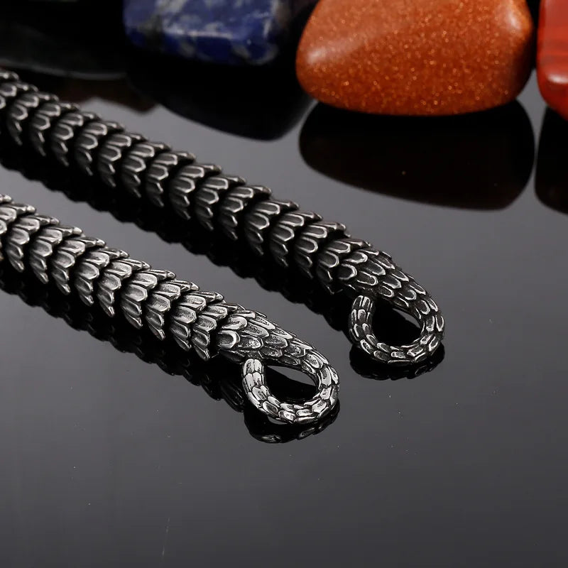 Vintage Snake Ouroboros Men Bracelets Stainless Steel Women Jewelry New in Top Quality Fashion Accessories Gifts Wholesale