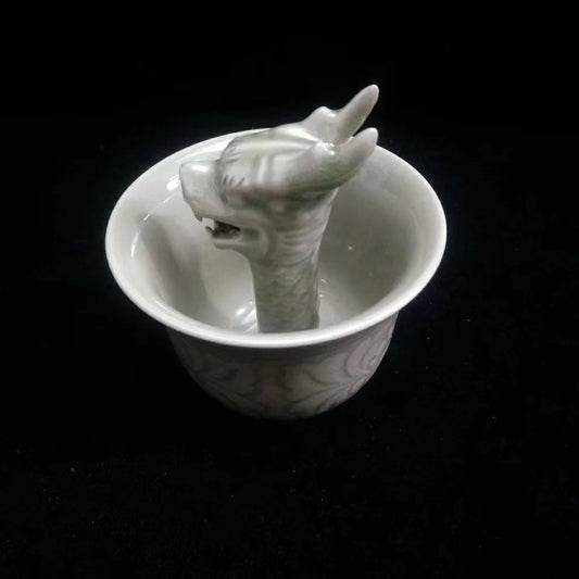 Ceramic Assassin Magic Trick Teapot – Handmade Chinese Tea Kettle Coffee & Tea Drinking Container