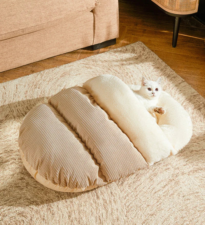 Winter Warm Pet Cat Bed Soft Plush Cat Cave Bed Enclosed Kitten House Pet Sleeping Bed for Cats Small Dogs Pet Supplies