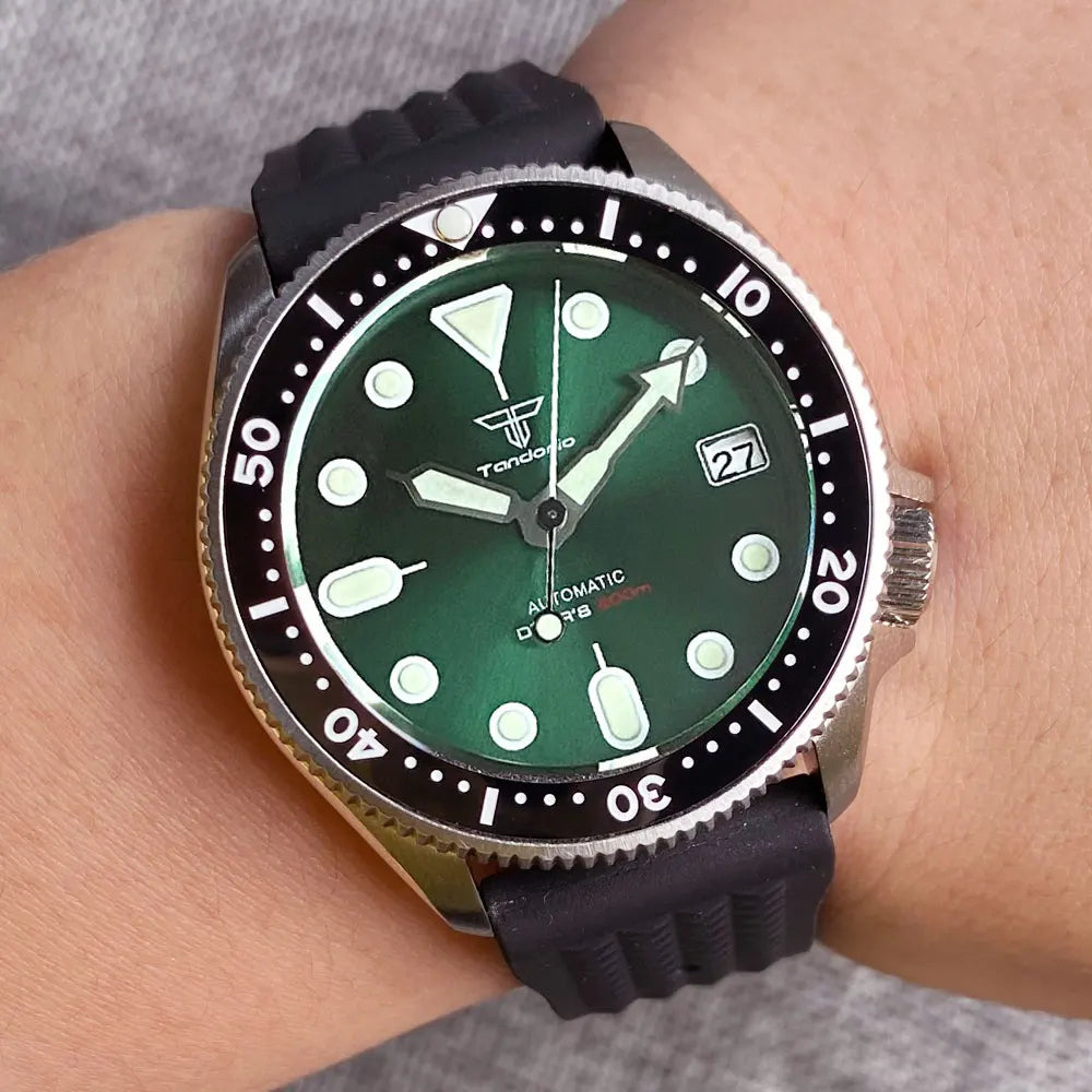 37mm 200M Diving NH35A Ceramic Bezel 120 Click Sapphire Glass Luminous Auto Orange Dial Men Watch 3.8 Crown