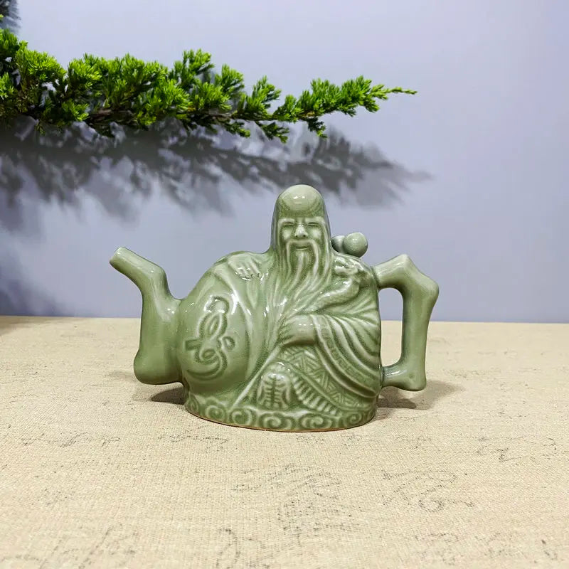 Ceramic Assassin Magic Trick Teapot – Handmade Chinese Tea Kettle Coffee & Tea Drinking Container