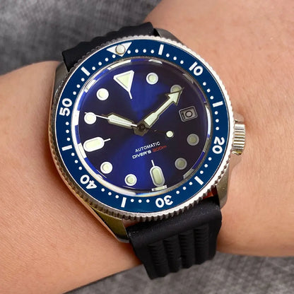 37mm 200M Diving NH35A Ceramic Bezel 120 Click Sapphire Glass Luminous Auto Orange Dial Men Watch 3.8 Crown