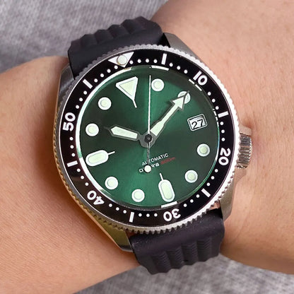 37mm 200M Diving NH35A Ceramic Bezel 120 Click Sapphire Glass Luminous Auto Orange Dial Men Watch 3.8 Crown