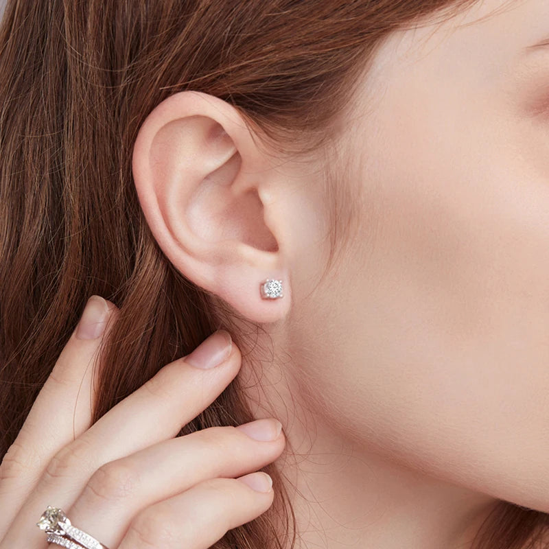 BAMOER 4 Prongs Moissanite Earrings for Women Solid 925 Sterling Silver 2CT VVS1 Lab Diamond Sparkling Classic Wedding Jewelry