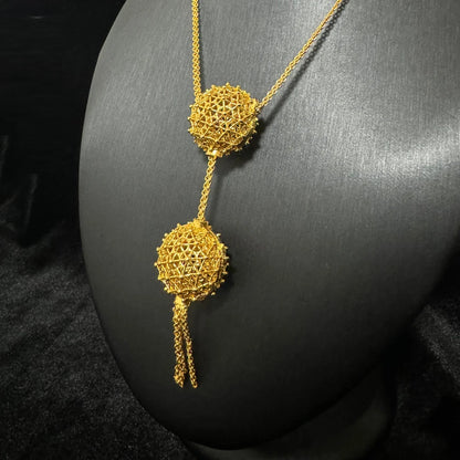 Dubai Fashion Women's Flower Sweater Long Necklace 24K Gold-Plated Middle Eastern Luxury Flower Earrings Copper Jewelry Two-Piec