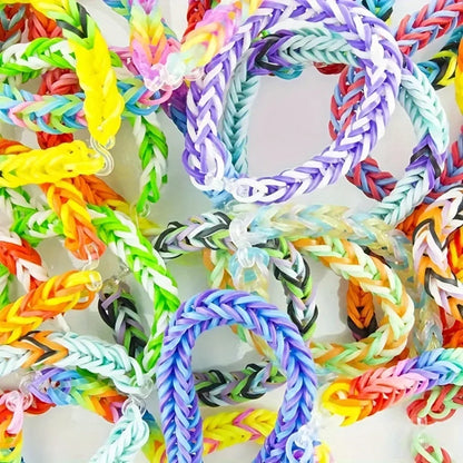 DIY Bracelet Making Kit - 40-Grid Colorful Rubber Bands & Perfect for Jewelry Crafting - Ideal Halloween & Christmas Gift