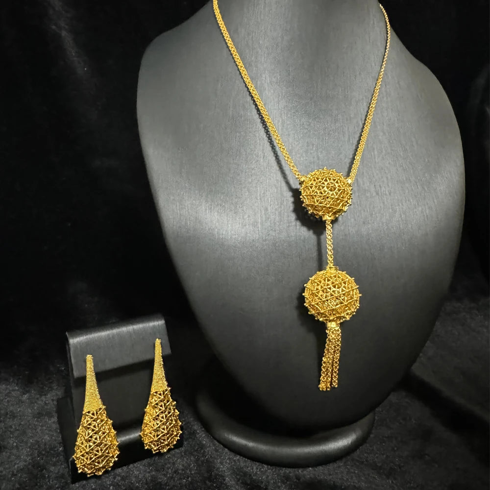 Dubai Fashion Women's Flower Sweater Long Necklace 24K Gold-Plated Middle Eastern Luxury Flower Earrings Copper Jewelry Two-Piec